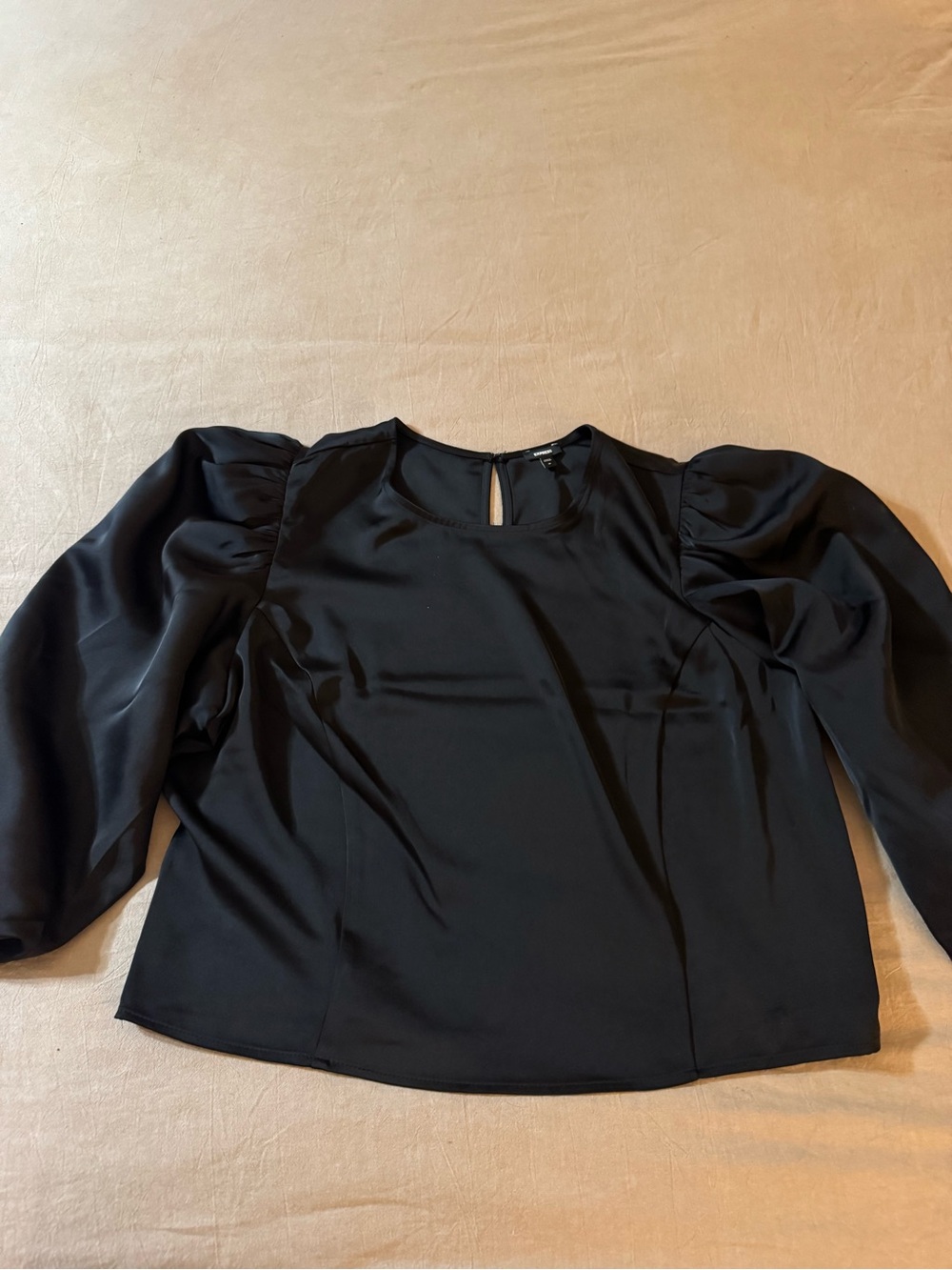 Women's Black Puff-Sleeve Blouse